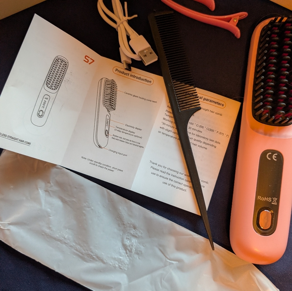 Numoya Go Brush Pro straightening (and curling) brush - Picture 4 of 11